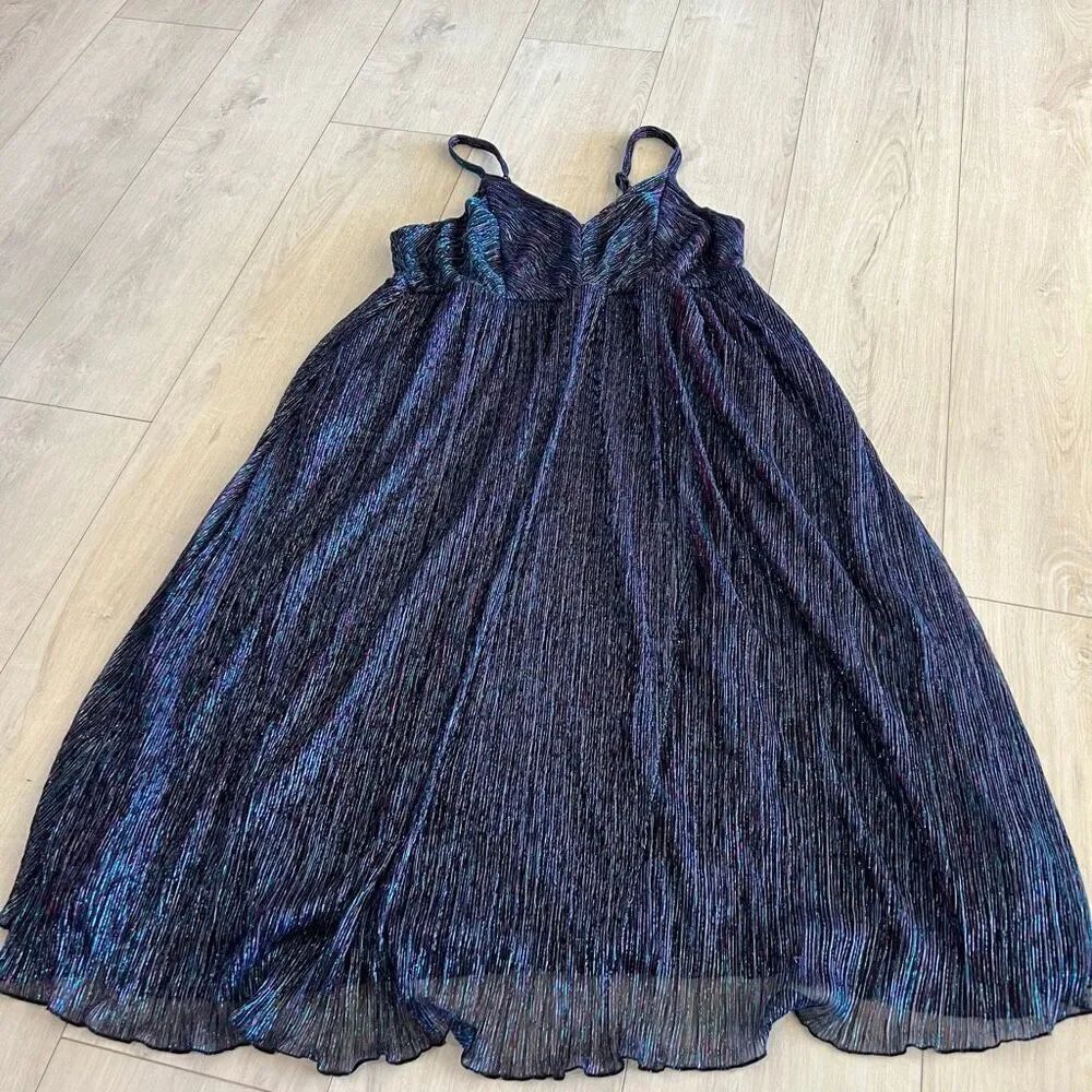 TORRID GOTH BOHO MULTICOLOR TEA LENGTH PLISSE PLEADED BODICE SLEEVELESS size2X